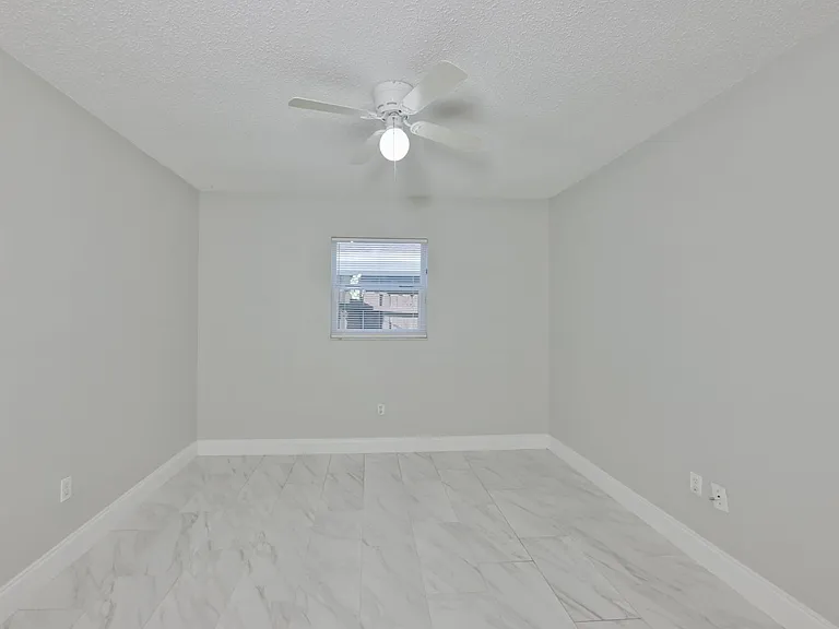 15616 Avalon Ave #2 — Photo 16