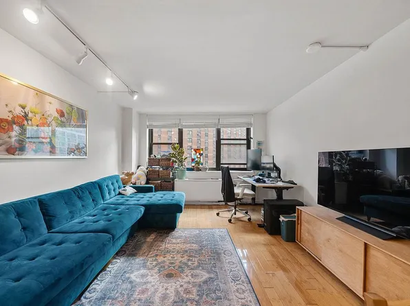 340 E 93rd St APT 11D, New York, NY 10128