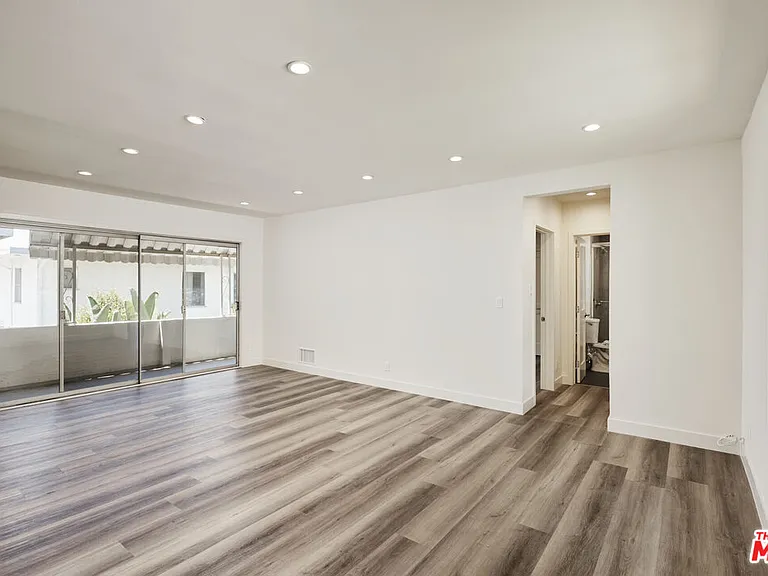 1157 Horn Ave #3 — Photo 18