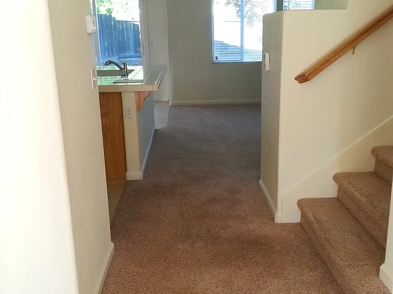 10087 Tuzza Ct — Photo 7