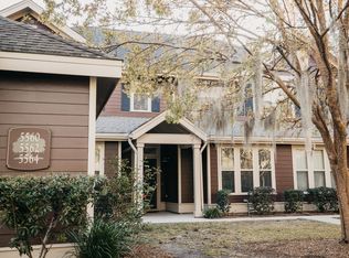 5562 Colonial Chatsworth Cir, North Charleston, SC 29418