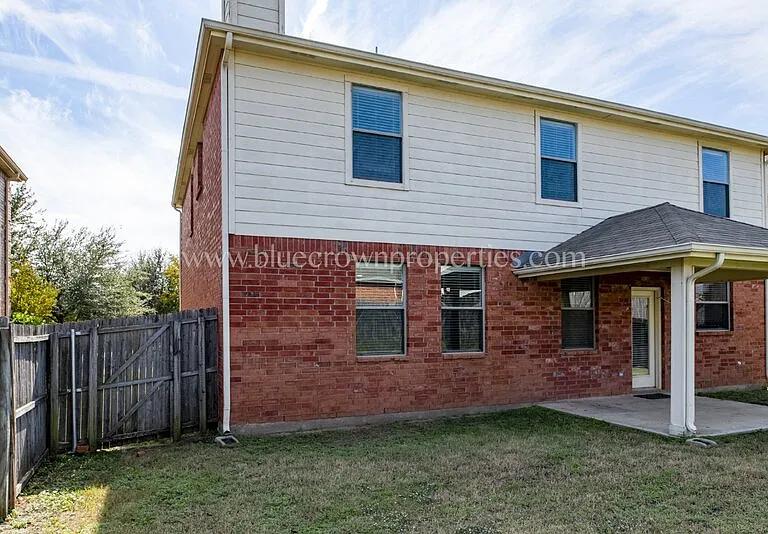 3208 Grant St — Photo 43