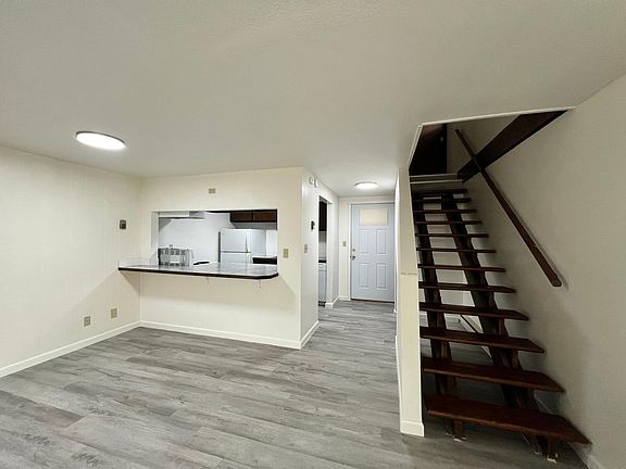 4th image of 704 N Water St APT 201