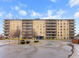 70 Esther Lorrie Dr #214, Toronto, ON M9W 4V1