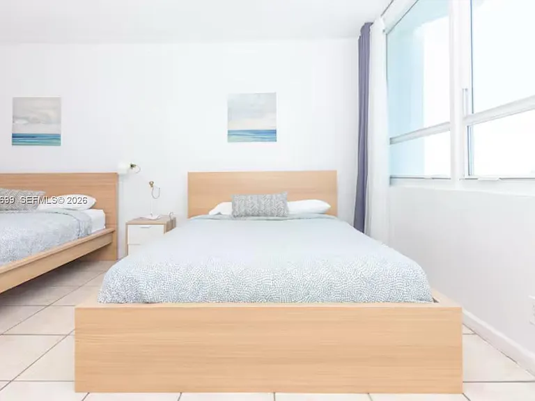 5445 Collins Ave #1108 — Photo 15