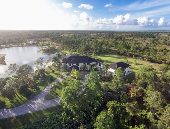 2494 SE Ranch Acres Cir, Jupiter, FL 33478