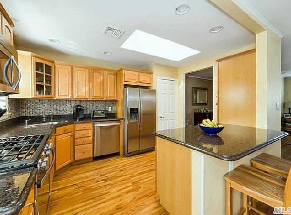 4th image of 1603 Gary St