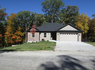 2245 Needle Ct, Columbia, MO 65202