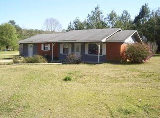 1042 Boyanton Rd, McComb, MS 39648
