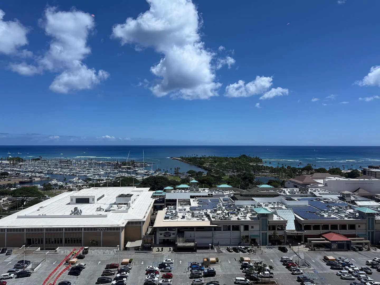 Partially Furnished, 3 Bedroom, 3 Bathroom, 2 Parking (One Ala Moana) — Photo 3
