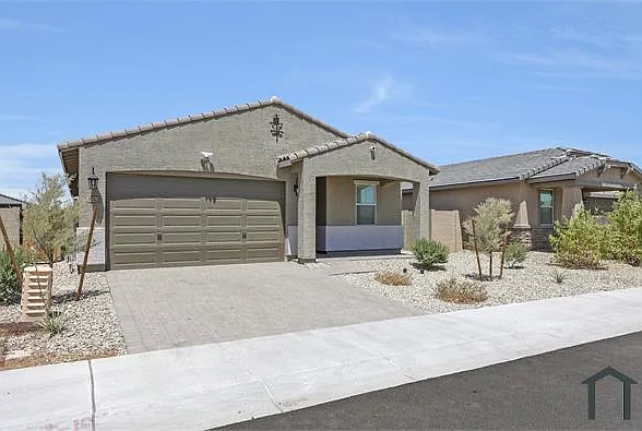 4 bed, 1832 sqft, $2,800 — Photo 1