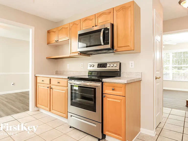 1503 Glenn Meade Dr — Photo 6