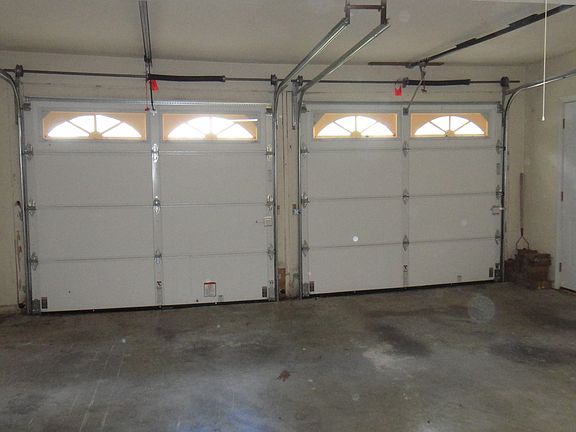 garage doors 3 years old