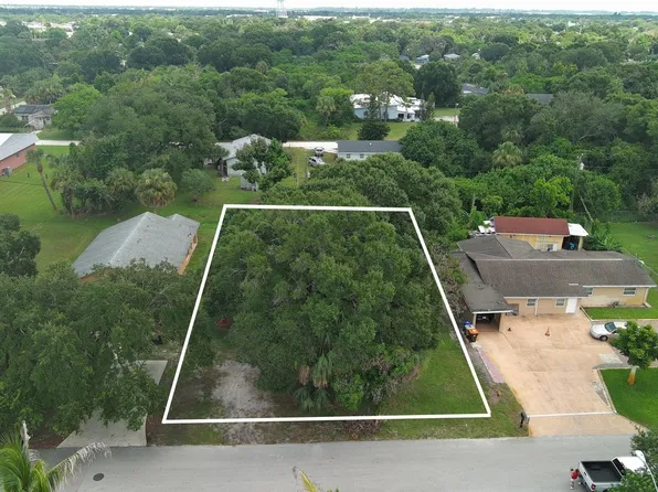 4640 38th Ave, Vero Beach, FL 32967