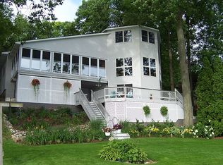 4241 Causeway Dr NE, Lowell, MI 49331