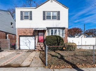 24235 133rd Ave, Jamaica, NY 11422