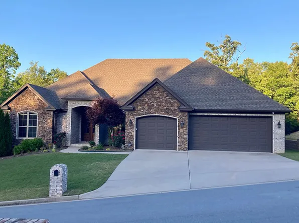 14314 Overcreek Pass, Little Rock, AR 72211