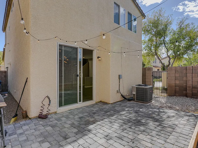 8356 Creek Canyon Ave — Photo 19