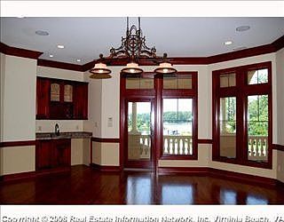 4th image of 933 Bobolink Dr