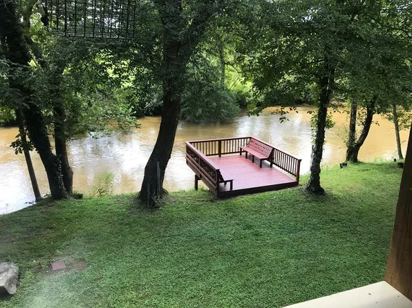 628 Cobb Cir, Murphy, NC 28906