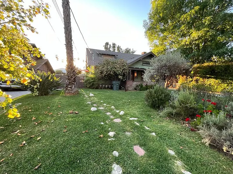 545 N Oakland Ave #3 — Photo 3