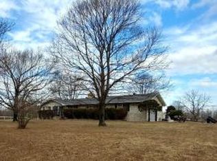 7837 Hunter Dr N, Harrison, AR 72601