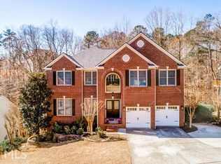 1066 Blankets Creek Dr, Canton, GA 30114