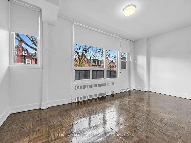 70 Spadina Rd #102 — Photo 20