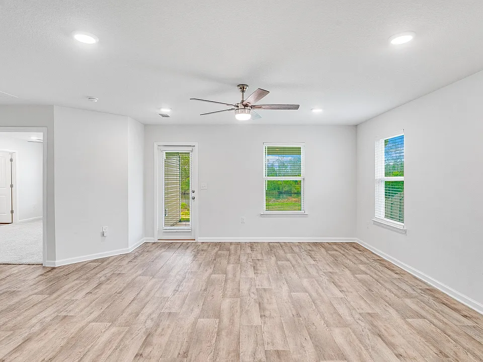 240 Red Bay Rd