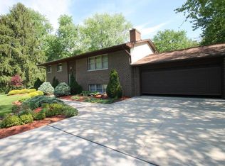 4840 Parkmoor Dr, Westerville, OH 43082