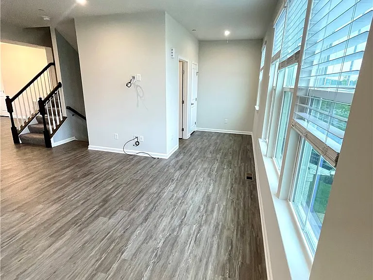 1078 Adair Ave — Photo 15