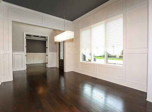 3rd image of 145 Joanne Ln