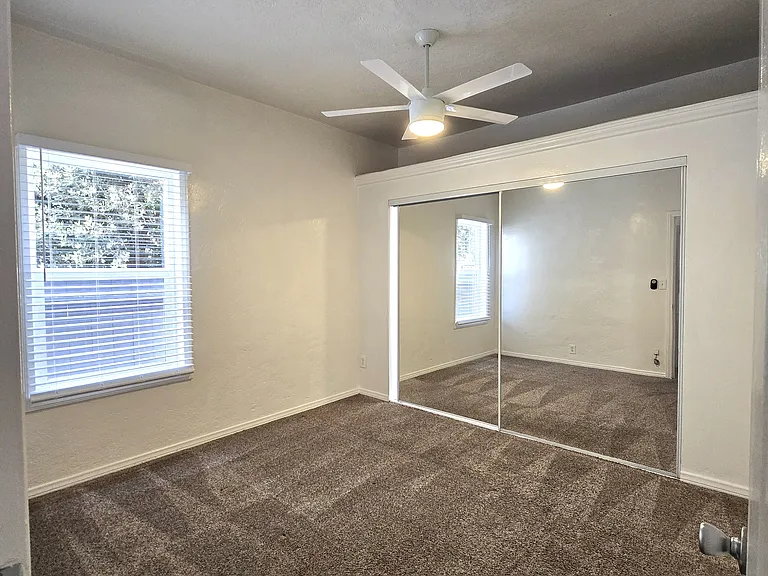 712 Santa Rita Pl #D — Photo 12