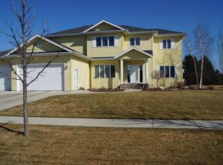 4426 Timberline Dr S, Fargo, ND 58104