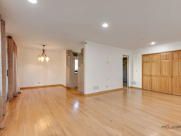 920 Lee Ct — Photo 9