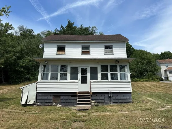 103 Pine St, Cassandra, PA 15925