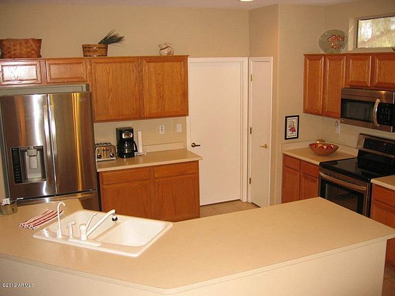 4th image of 17504 N Eagle Crest Dr