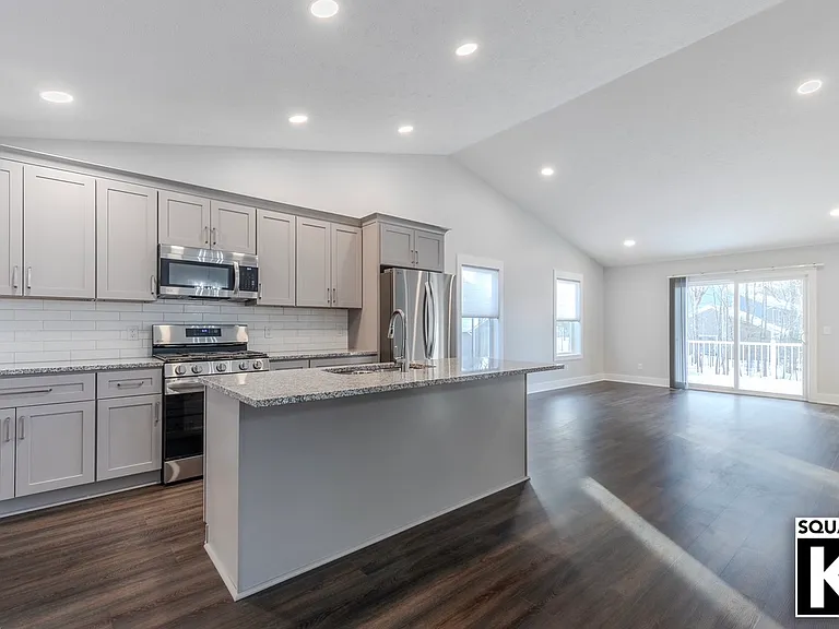 13898 Westwood Ln — Photo 7