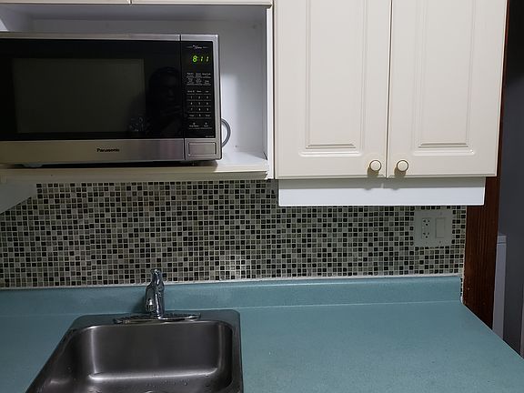 4th image of 119 Townline Rd E #B