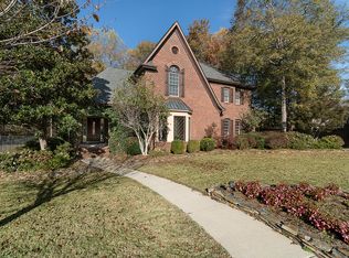 11 Knightsbridge Dr, Simpsonville, SC 29681