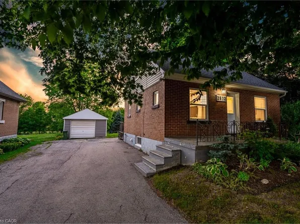 2812 Upper James St, Hamilton, ON L0R 1W0