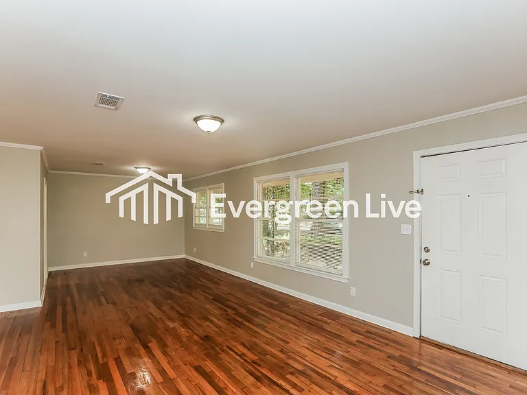 5538 Pine Lane Dr — Photo 14