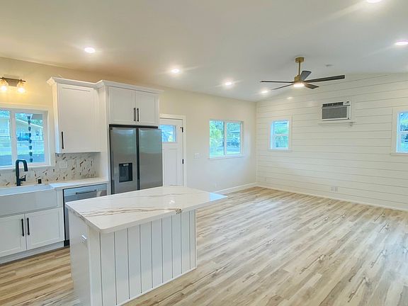 5th image of 16-2057 Jewel Dr