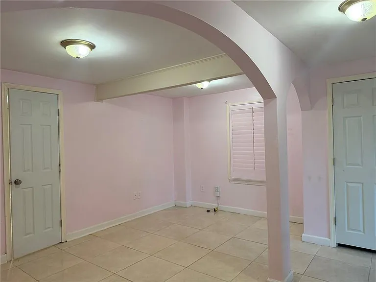 981 Woodward Park Dr — Photo 18