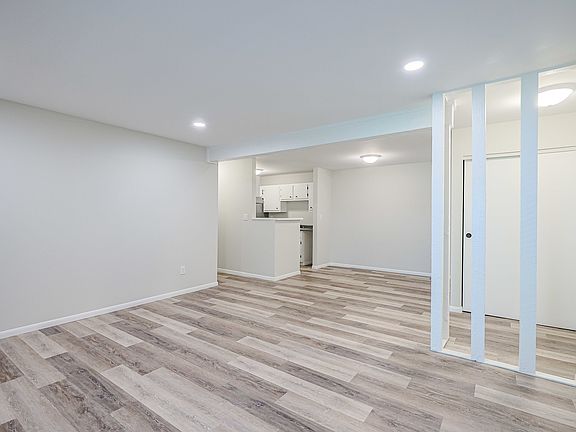 2nd image of 4716 W Northfox Ln