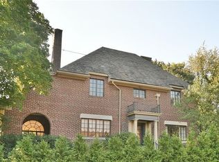 6723 Beacon St, Pittsburgh, PA 15217
