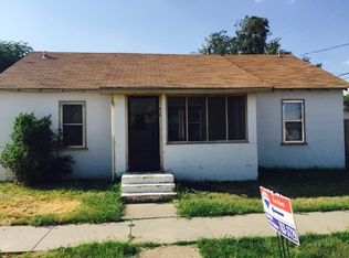 412 W 6th St, Portales, NM 88130
