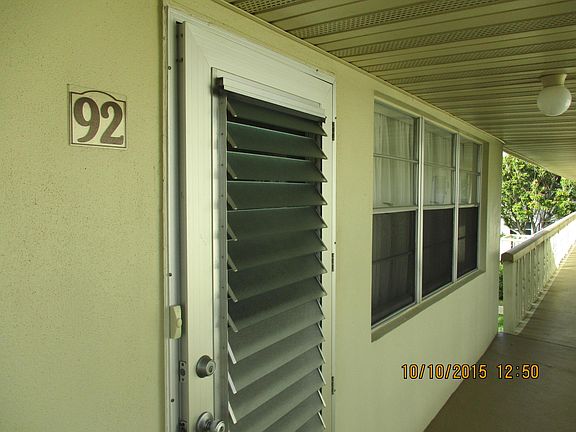 2nd image of 92 Chatham D