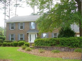 8002 Club House Dr, New Bern, NC 28562