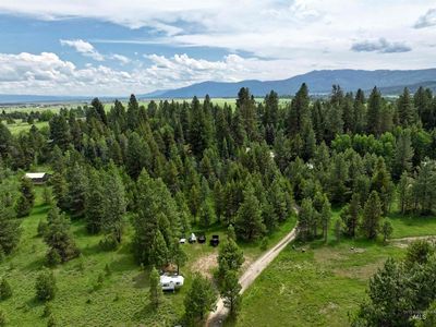 390 Moon Dr, McCall, ID, 83638